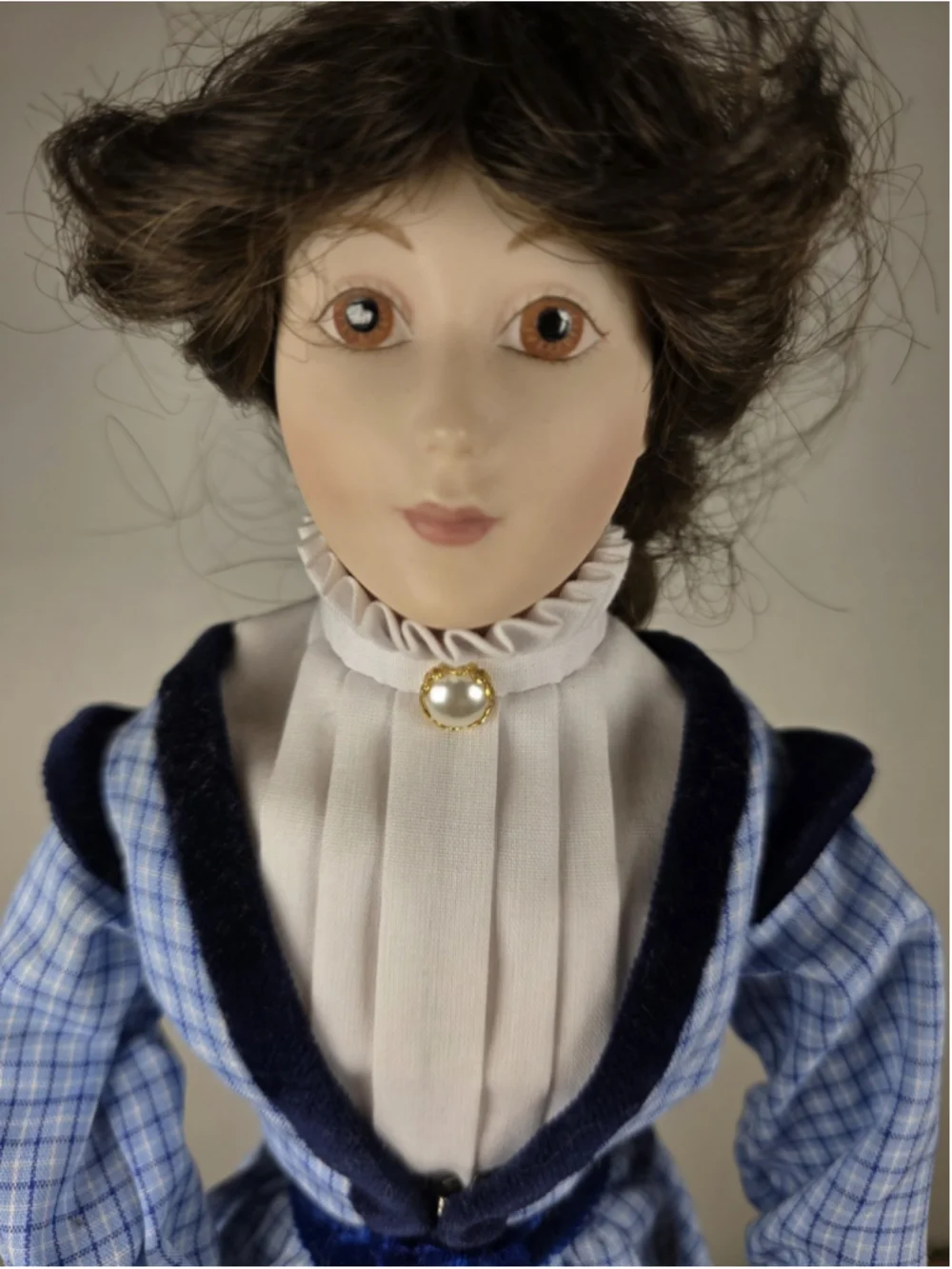 Heritage Signature Collection Porcelain Doll 18
